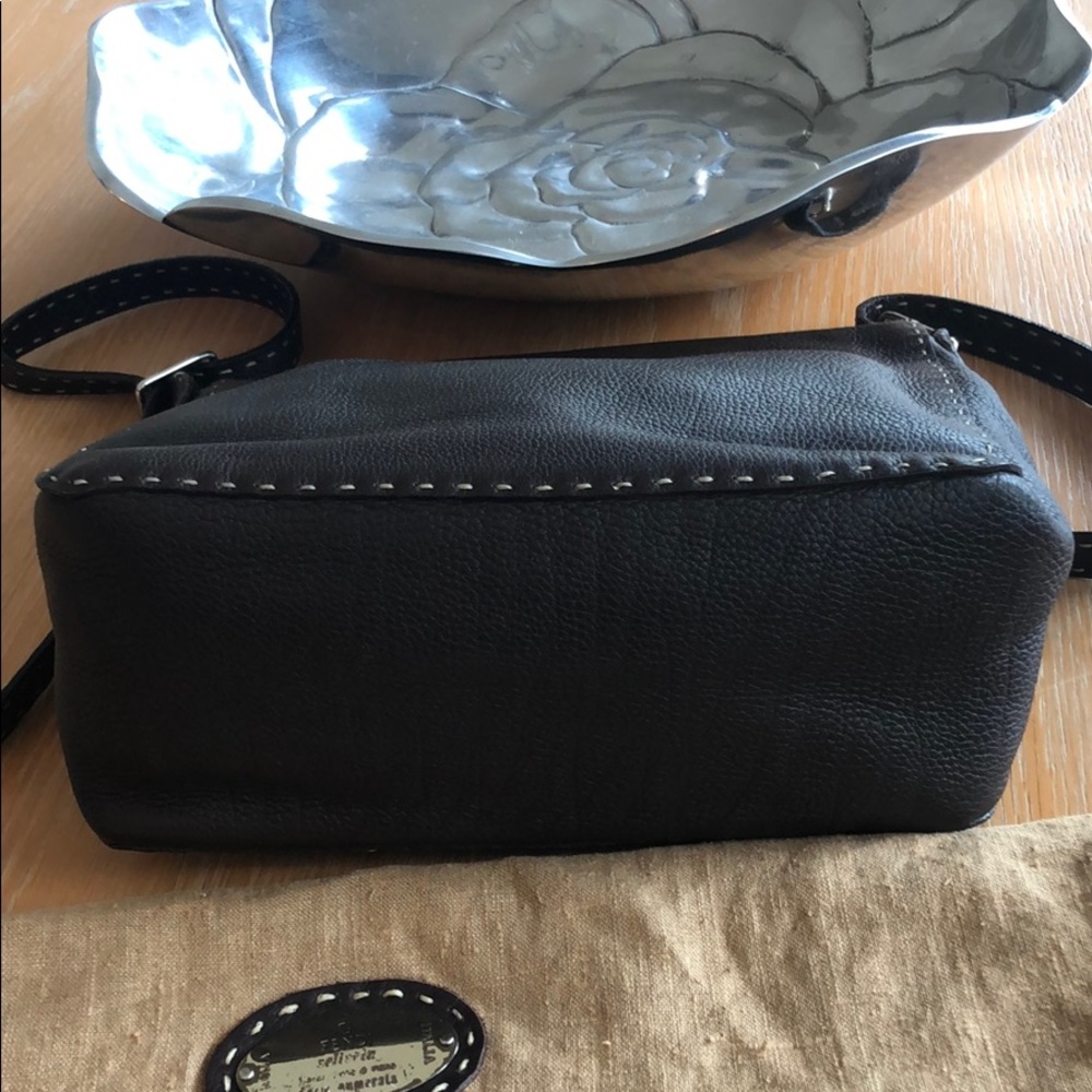 Fendi Selleria Buckle Crossbody Bag-brown leather - Picture 4 of 9